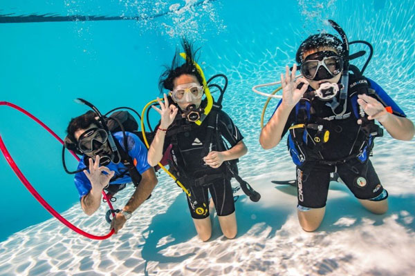 Master Diving Courses
